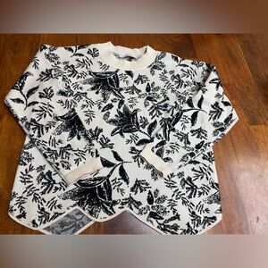 See and be seen sweater size small